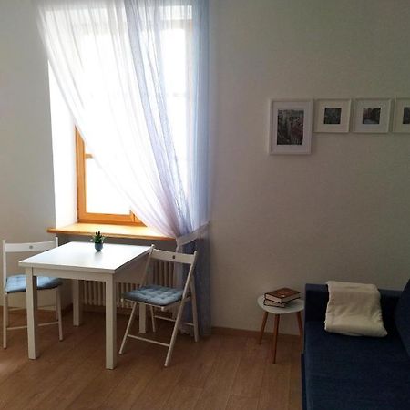 Ferienwohnung Neat And Cosy Riga Exterior foto